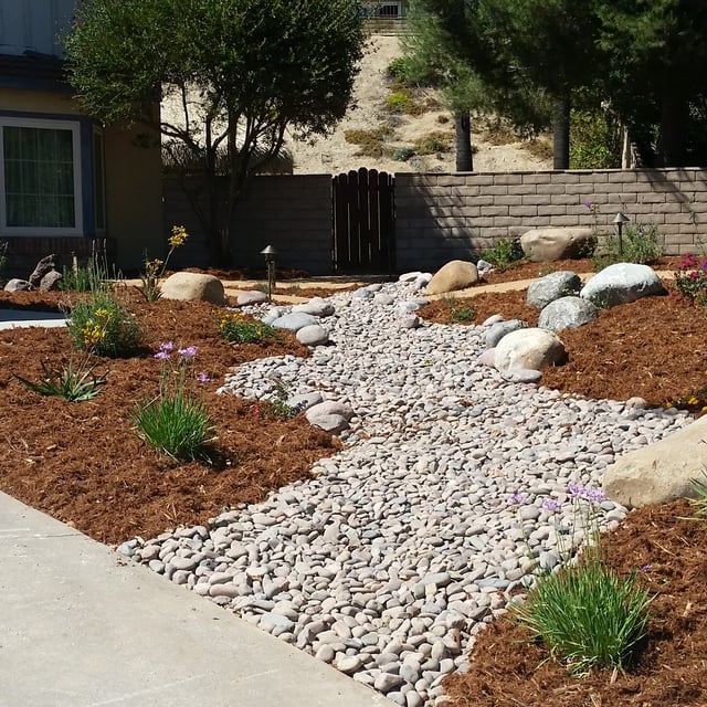 Gorilla Hair (Shredded Redwood) Mulch | Southwest Boulder & Stone